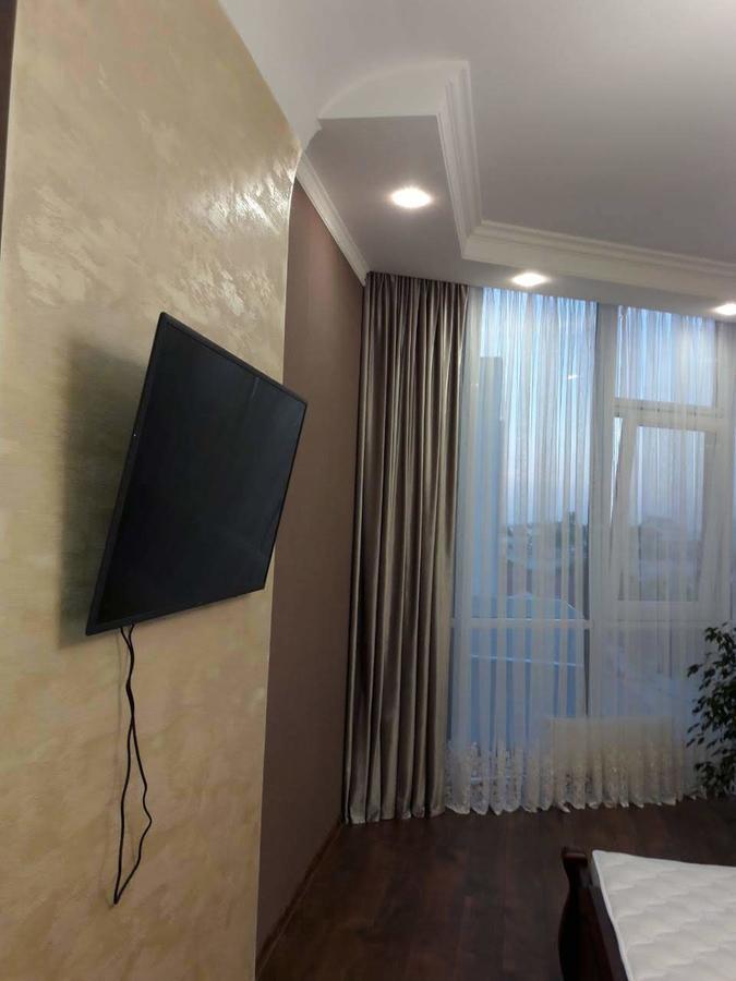 Apartment On Velyka Arnauts'Ka Str Odessa Exterior foto